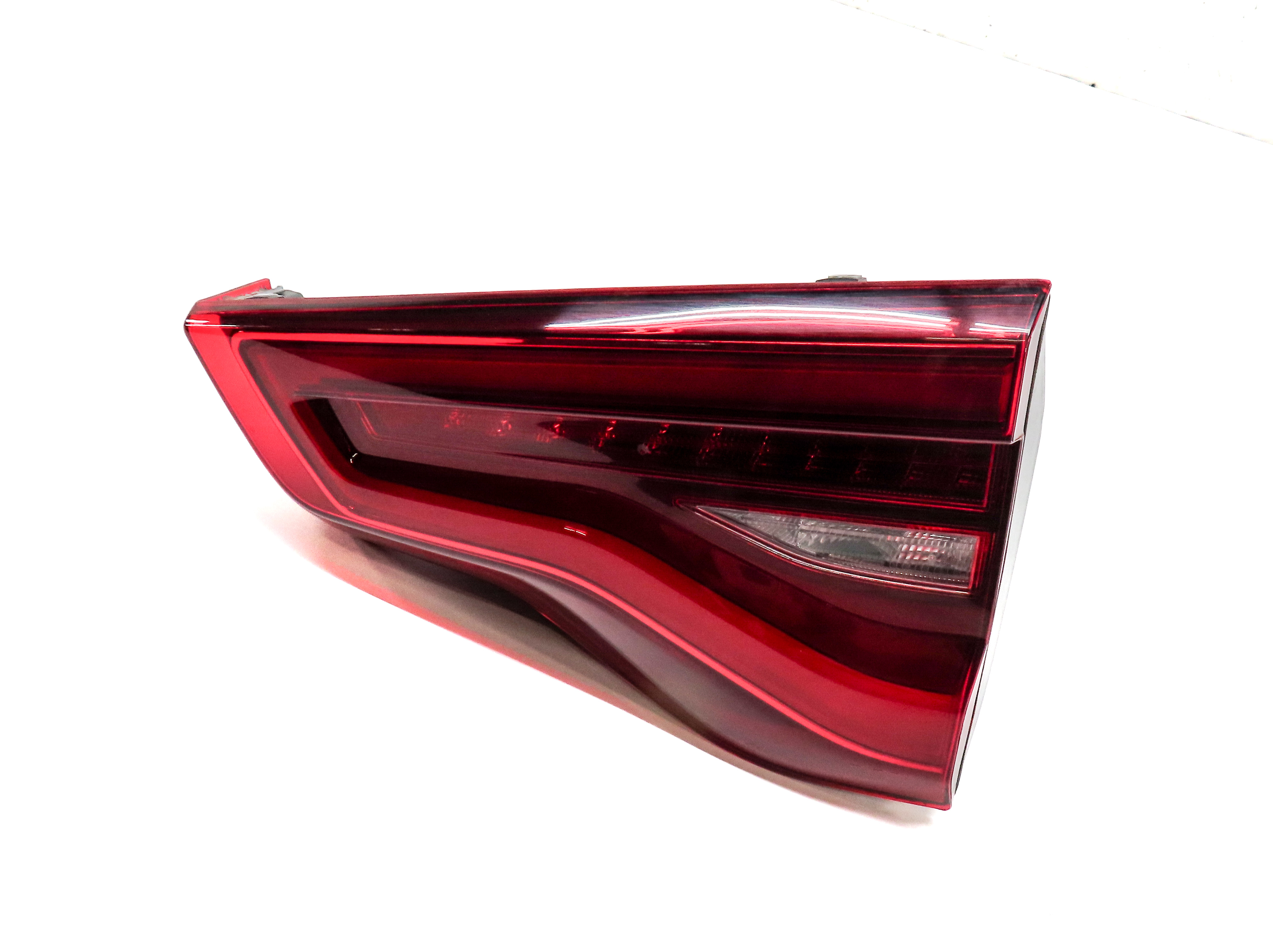 18-21 BMW X3 (G01) REAR RIGHT INNER TAILLIGHT LAMP (FOR w/ ADAPTIVE HEADLIGHTS) — exact item pictured